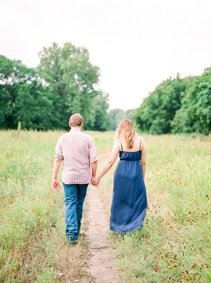 chelsea q white photography engagement session dallas texas
